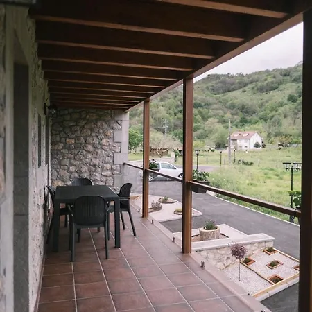 El Valle * Avín